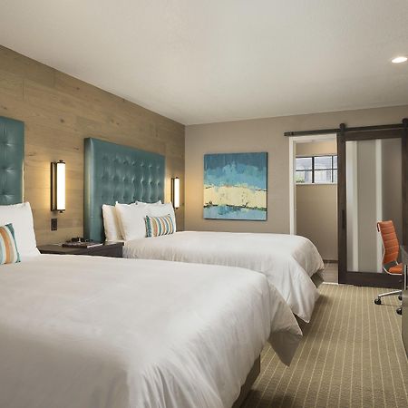 Wave Street Inn Monterey Bilik gambar